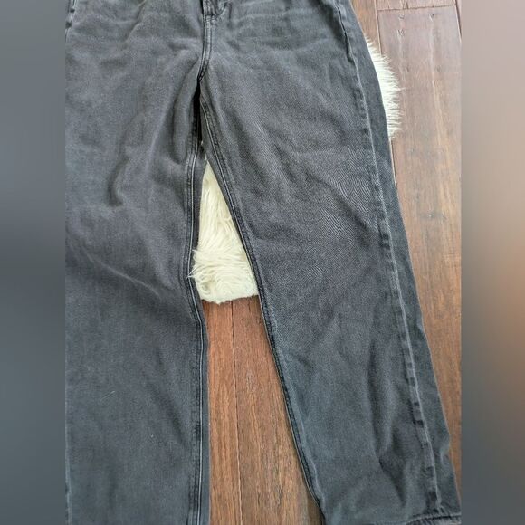 American Eagle Highest Rise 90s Boyfriend Black Jeans Size 10 distressed strigid - Picture 3 of 8